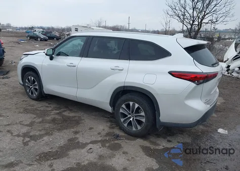 2022 Toyota Highlander Xle from USA, damaged, VIN 5TDGZRBH7NS596580